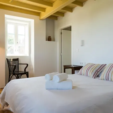 A Casa Dos Caseiros ツ By Rias Baixas