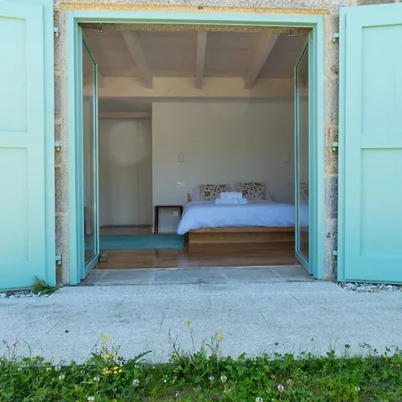 A Casa Dos Caseiros ツ By Rias Baixas
