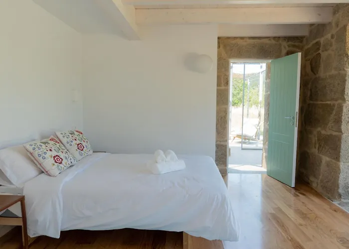 A Casa Dos Caseiros ツ By Rias Baixas Tatil Evi Gondomar