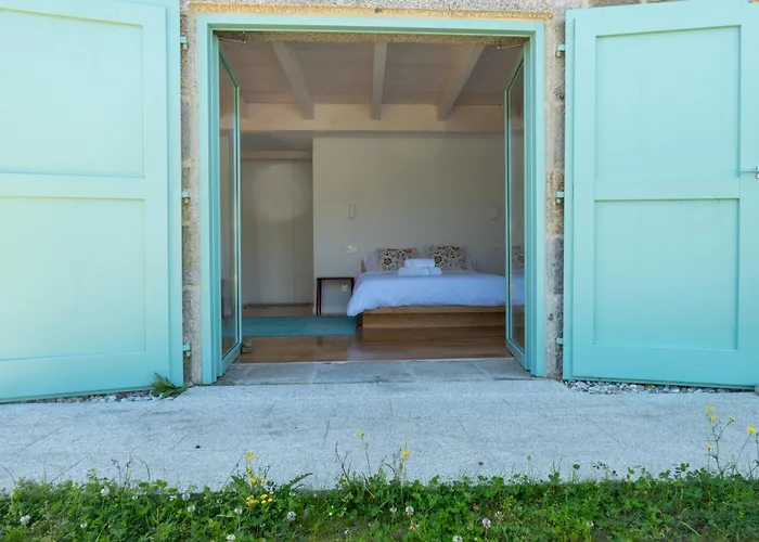 A Casa Dos Caseiros ツ By Rias Baixas